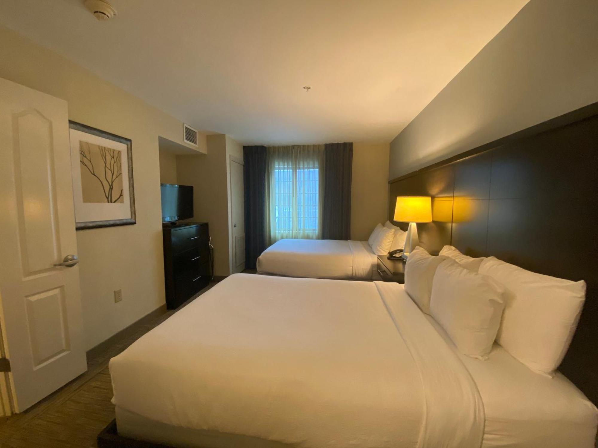Staybridge Suites Syracuse Liverpool By Ihg Экстерьер фото